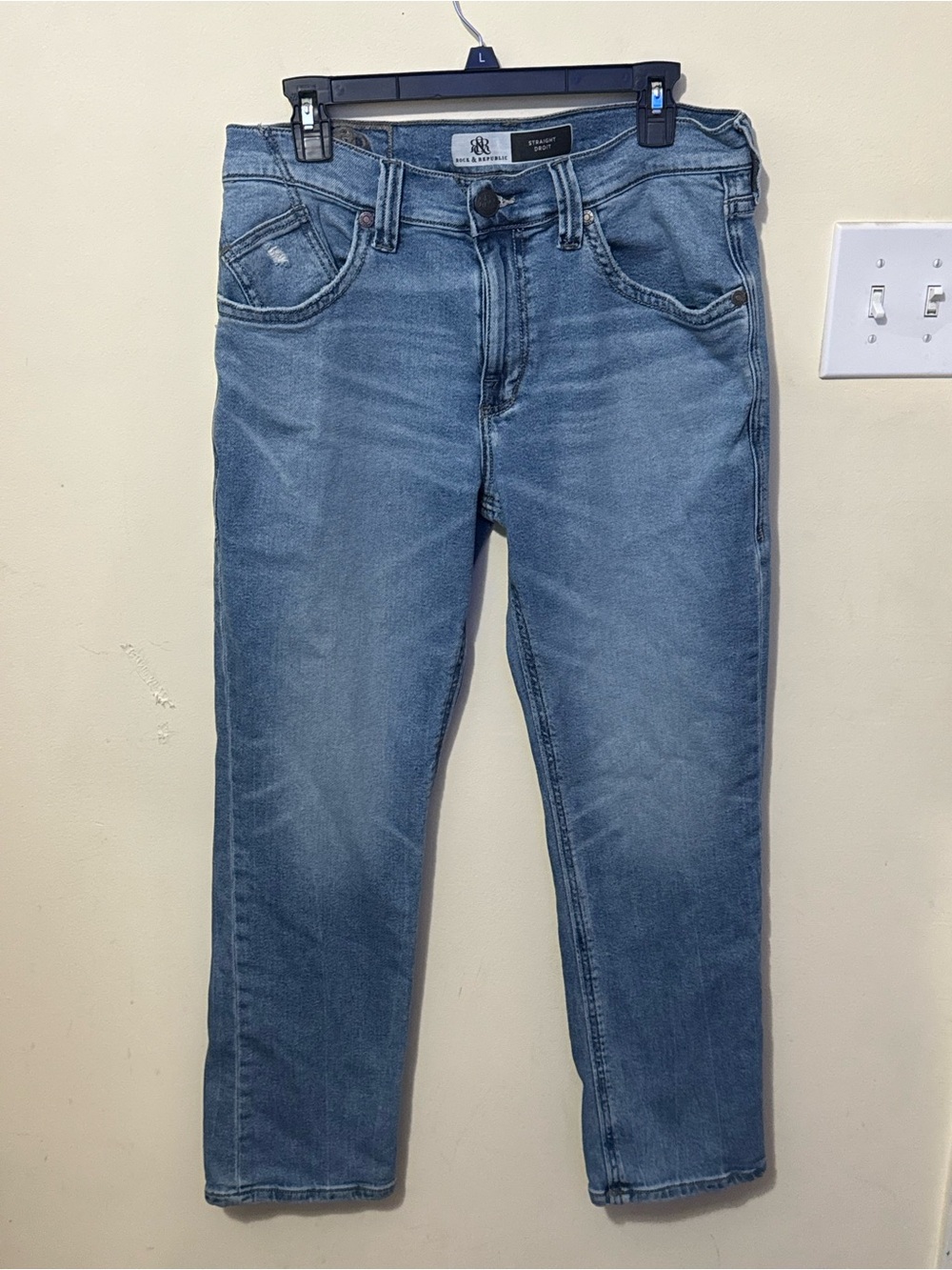 Rock & Republic Men’s Light Blue Straight Jeans